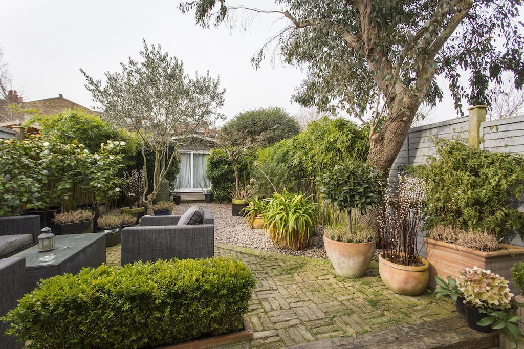 Parklands B&B Лондон Экстерьер фото